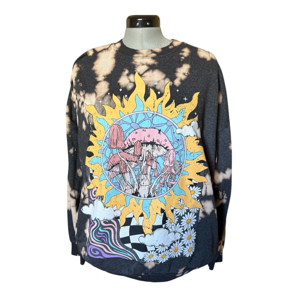 No Boundaries Mushroom Graphic Tie-Dye Sweatshirt 1x - Picture 2 of 11